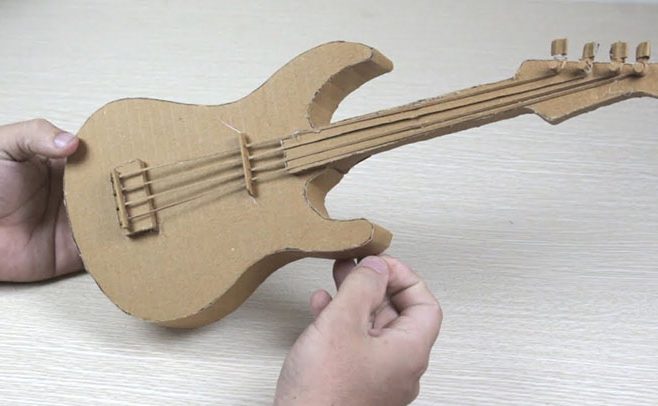 Tái Chế Hộp Giấy Tái chế hộp giấy làm đàn guitar